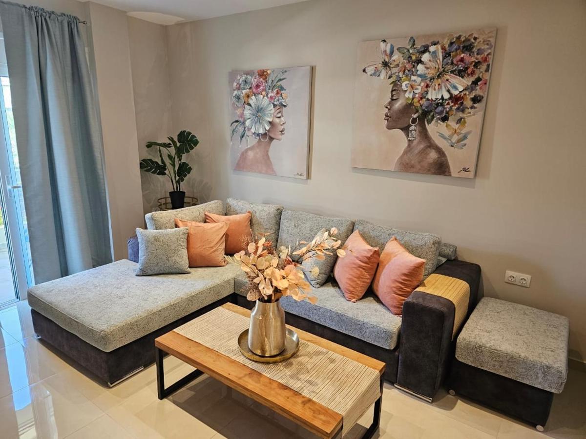 Agora Luxury Apartment 3 Loutraki  Exterior photo