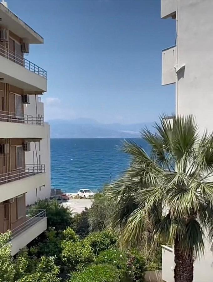 Agora Luxury Apartment 3 Loutraki  Exterior photo